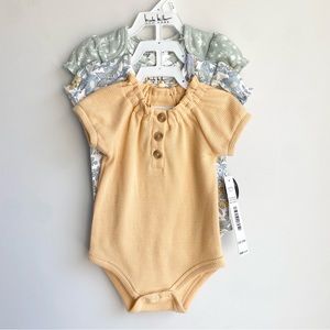 Nicole Miller body suits set of 3 yellow green blue floral 3-6 months
